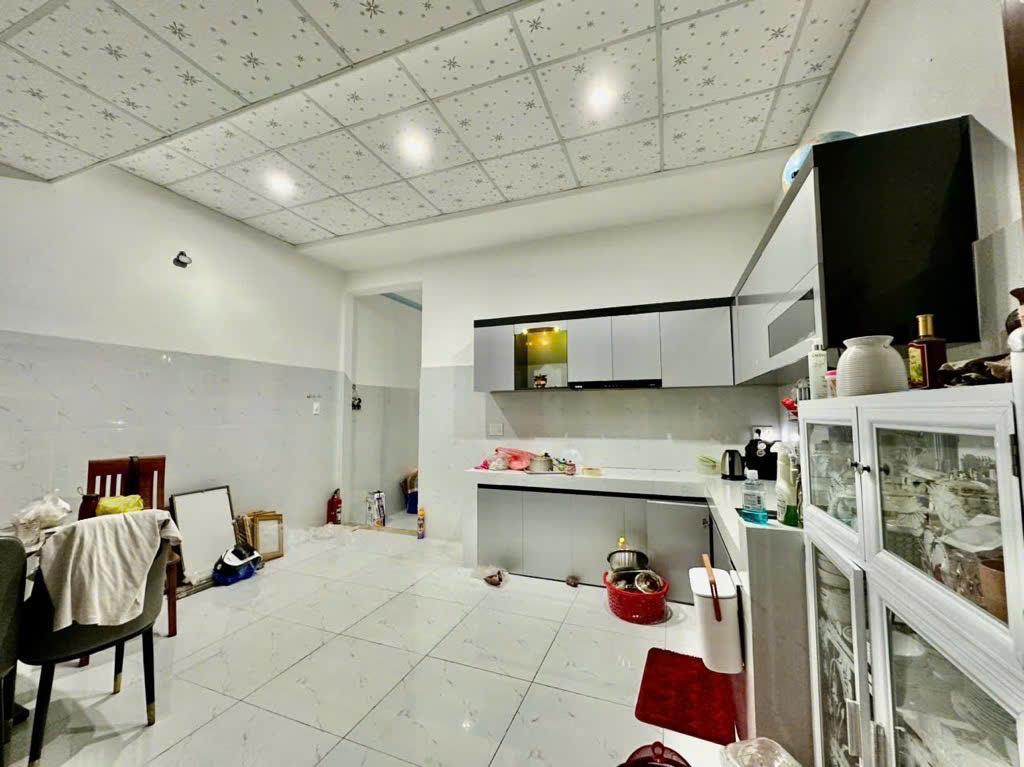 Chính Chủ Cần Bán Nhà 2 Tầng - Gần Thăng Long - Cẩm Lệ - Giá chỉ nhỉnh 5 tỷ