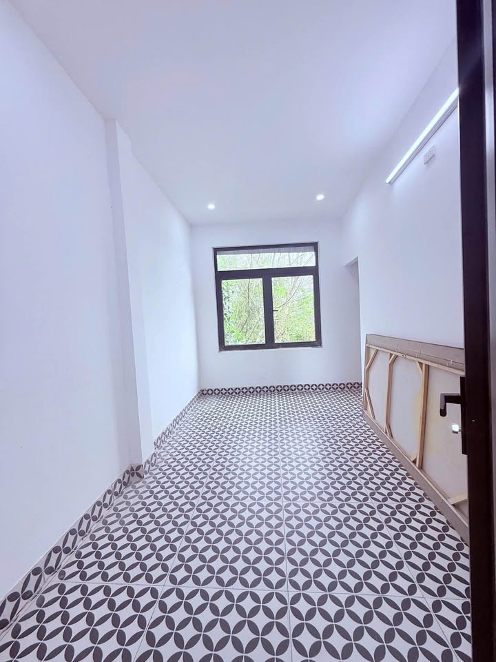 NHÀ MẶT TIỀN 7M CẨM TOẠI TÂY - CHỈ 1 CĂN DUY NHẤT!