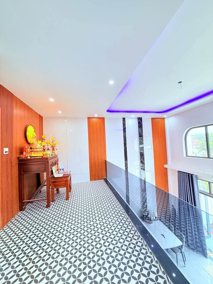 NHÀ MẶT TIỀN 7M CẨM TOẠI TÂY - CHỈ 1 CĂN DUY NHẤT!