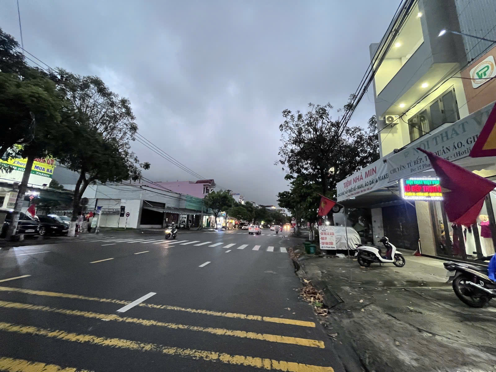 MẶT TIỀN KINH DOANH PHẠM HÙNG – Hoà Xuân- Đà Nẵng