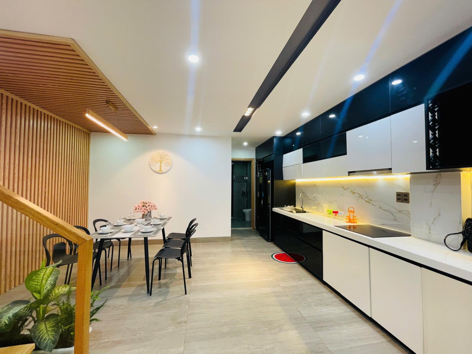 SẬP HẦM NHÀ 3T MT NGÔ THẾ VINH – 100M² NGANG 5M HIẾM SÁT SÂN BAY ĐÀ NẴNG