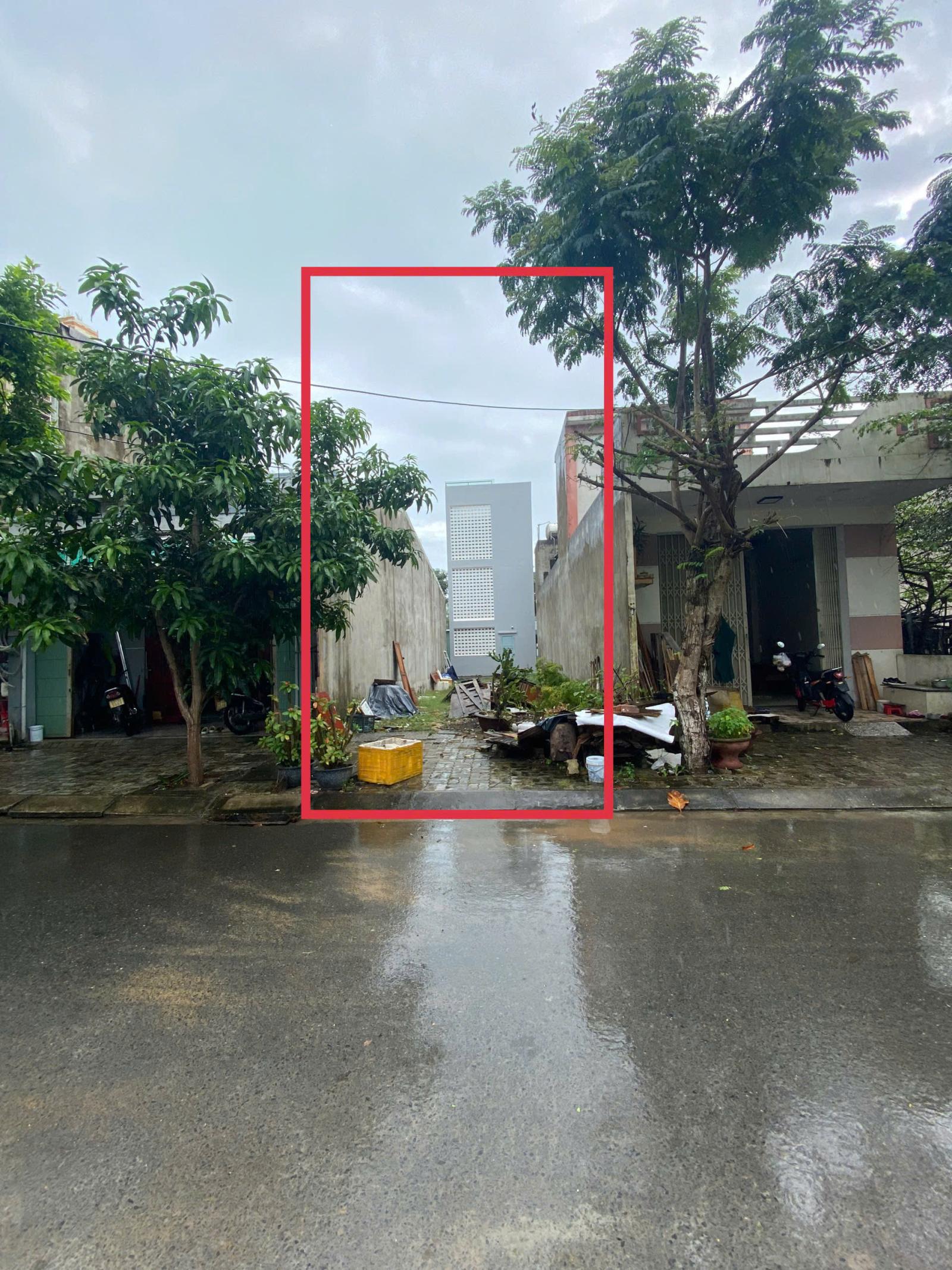 Bán đất MT đường Bùi Bỉnh Uyên - Ngũ Hành Sơn, gần bãi tắm Non Nước Giá 5ty TL - LH: 0942992361