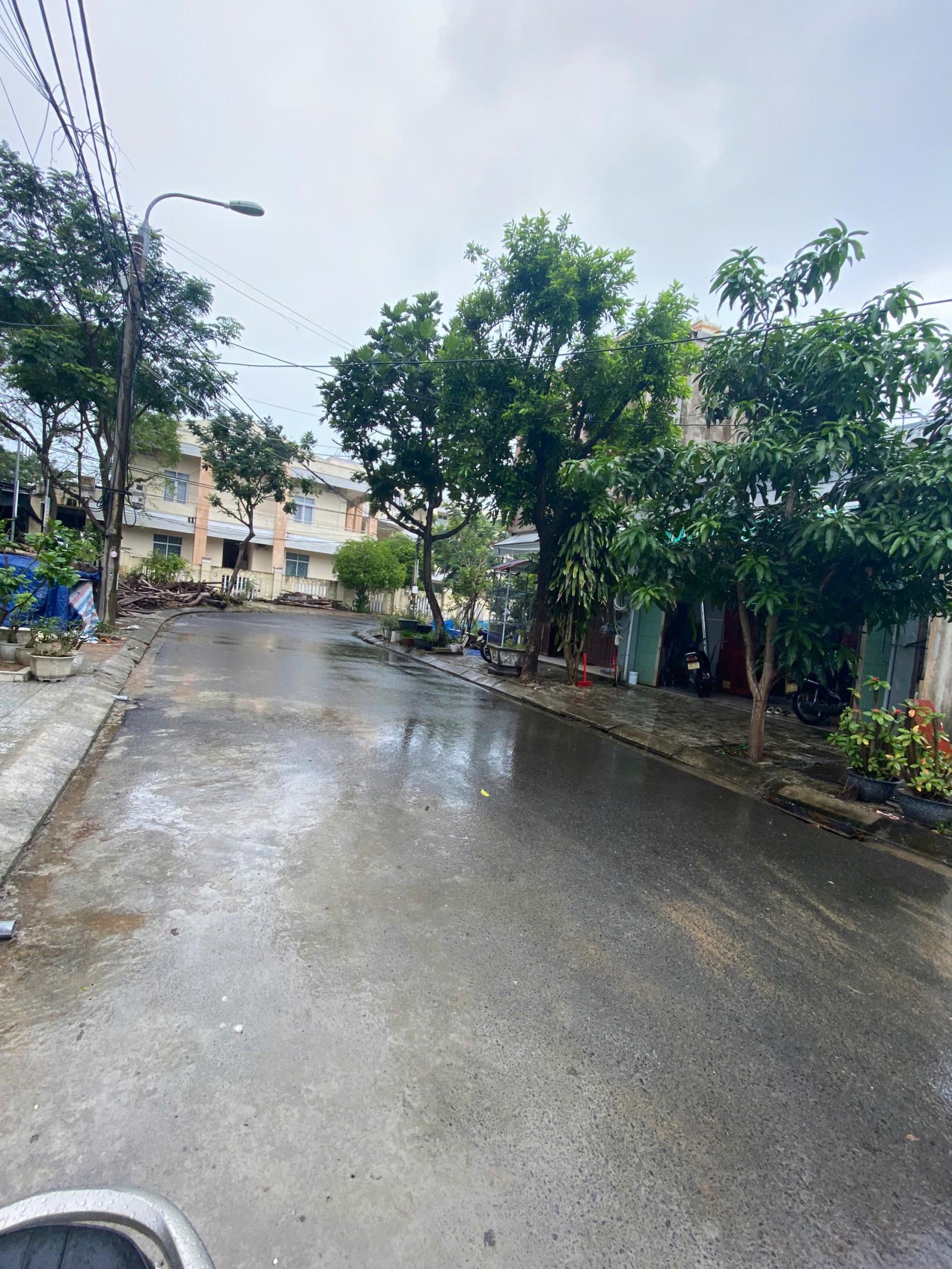Bán đất MT đường Bùi Bỉnh Uyên - Ngũ Hành Sơn, gần bãi tắm Non Nước Giá 5ty TL - LH: 0942992361