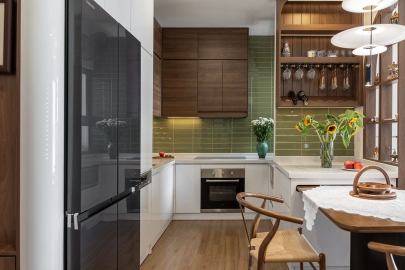 - Bán đất đường ( 10m5) Phùng Hưng – Cách biển 200m DT 129.3M2 – Giá 11.2 TỶTL