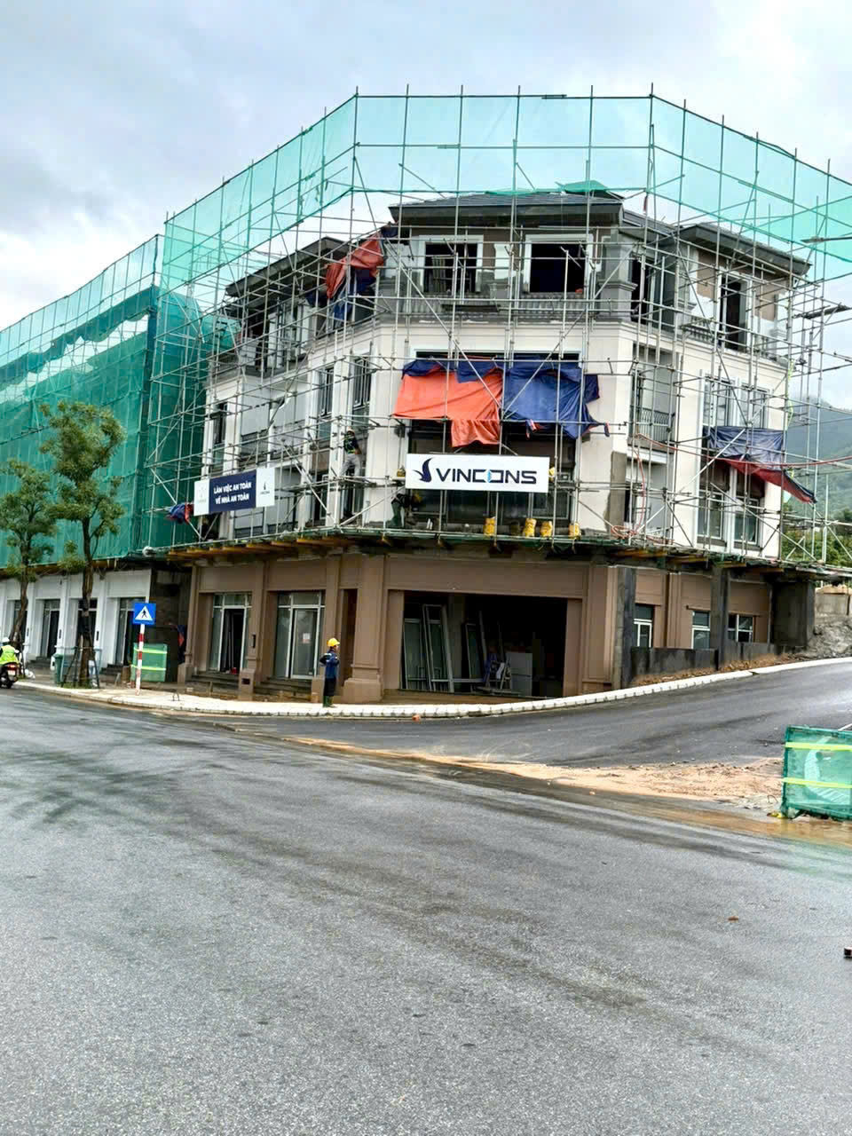 Bán liền kề 80m² ngay Đại Lộ Hải Vân - Vinhomes Hải Vân Bay, có VC 30% chỉ còn 4,8tỷ
