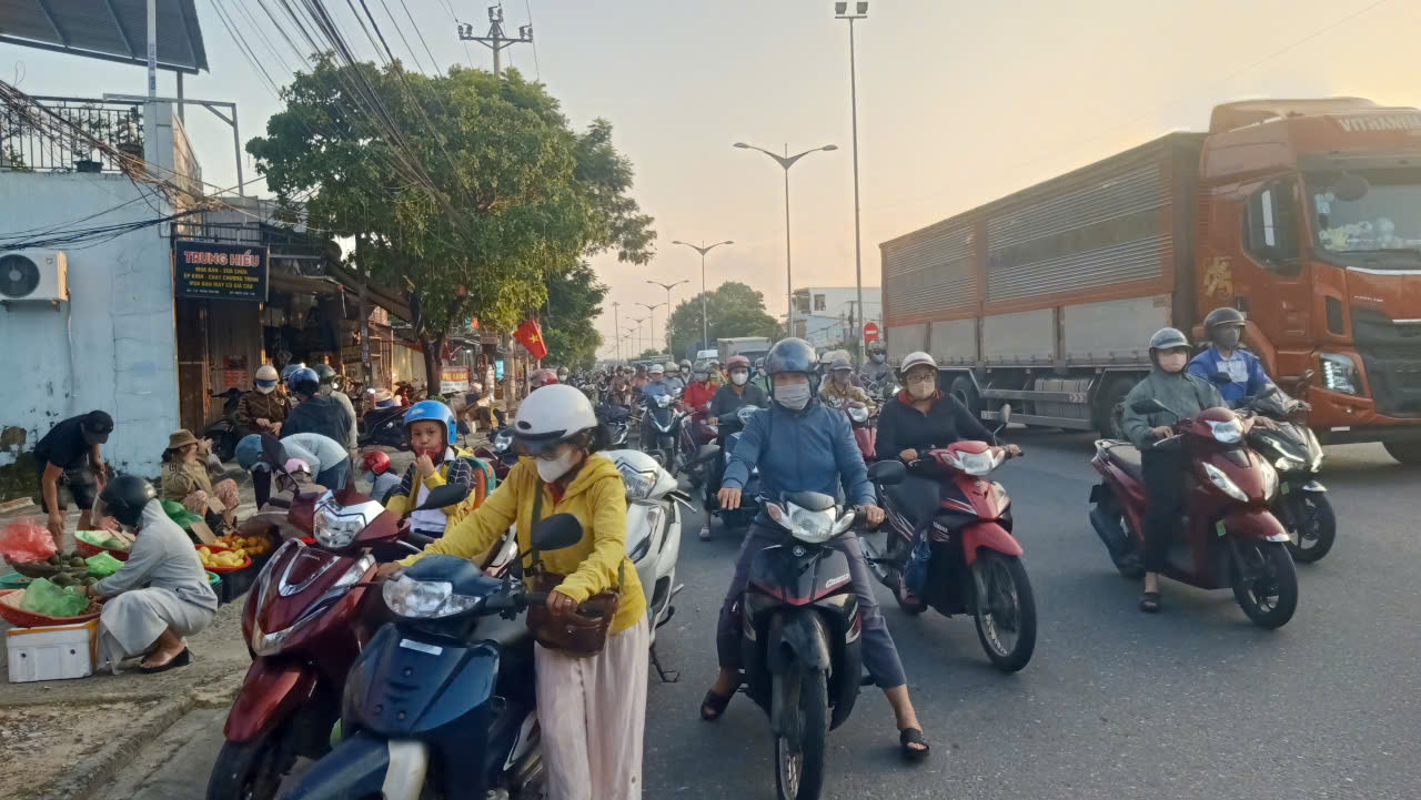 Bán lô đất Hà Dừa - Điện Ngọc, Điện Bàn Vị trí đẹp, khu dân cư đông đúc