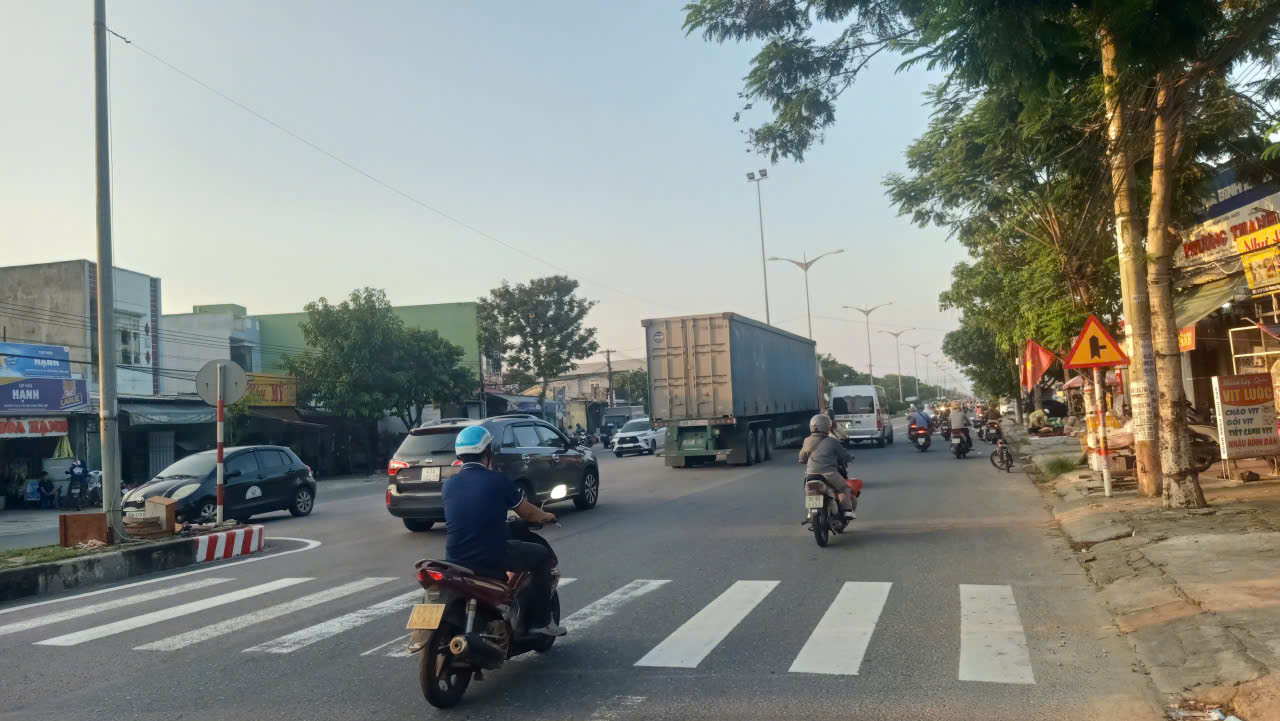 Bán lô đất Hà Dừa - Điện Ngọc, Điện Bàn Vị trí đẹp, khu dân cư đông đúc