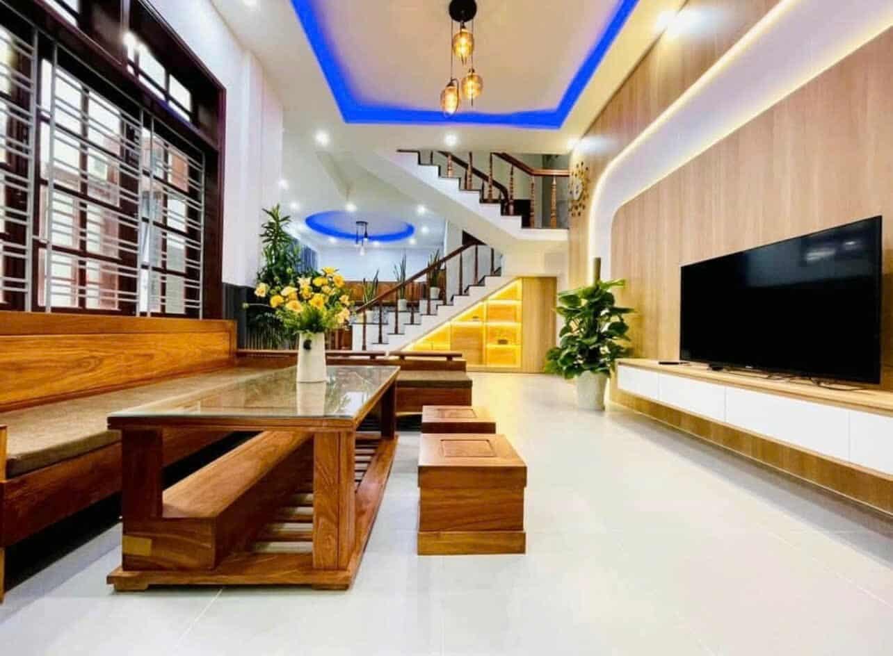 🔥 HÀNG HIẾM SAU LƯNG NGUYỄN VĂN LINH 